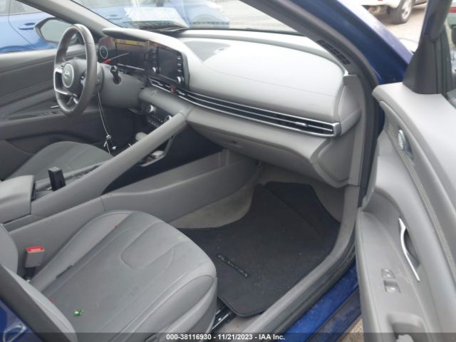 Photo 4 VIN: 5NPLN4AG5NH056866 - HYUNDAI ELANTRA 