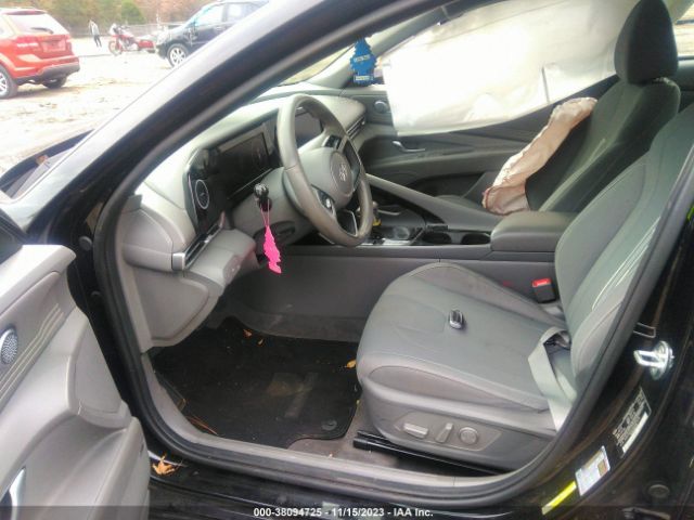 Photo 4 VIN: 5NPLN4AG9MH015638 - HYUNDAI ELANTRA 