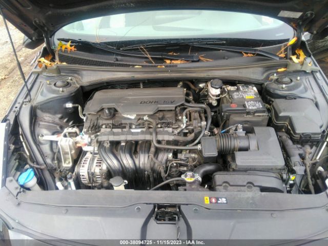 Photo 9 VIN: 5NPLN4AG9MH015638 - HYUNDAI ELANTRA 