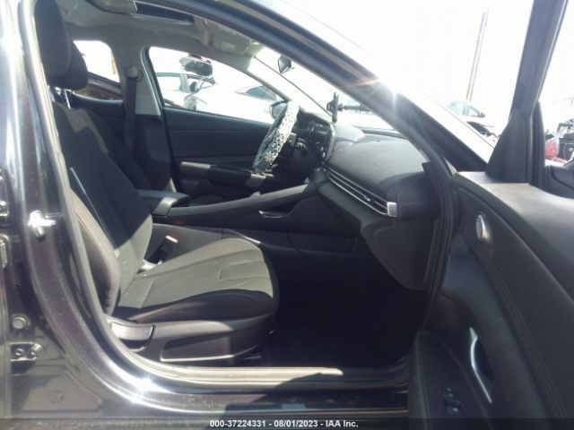 Photo 4 VIN: 5NPLN4AG9MH021813 - HYUNDAI ELANTRA 