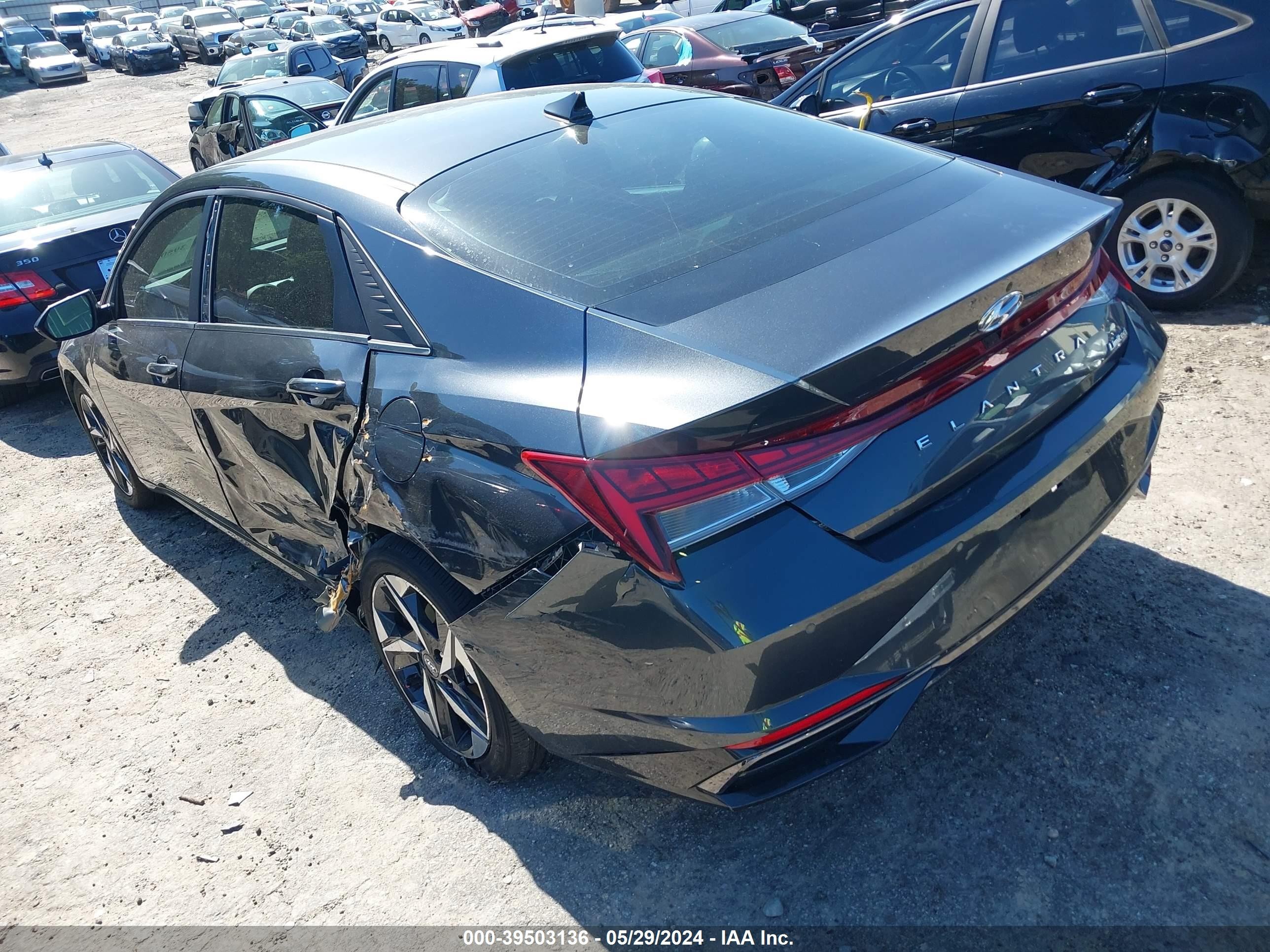 Photo 2 VIN: 5NPLP4AG0PH114203 - HYUNDAI ELANTRA 