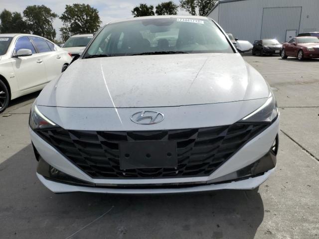 Photo 4 VIN: 5NPLP4AG2PH118253 - HYUNDAI ELANTRA 