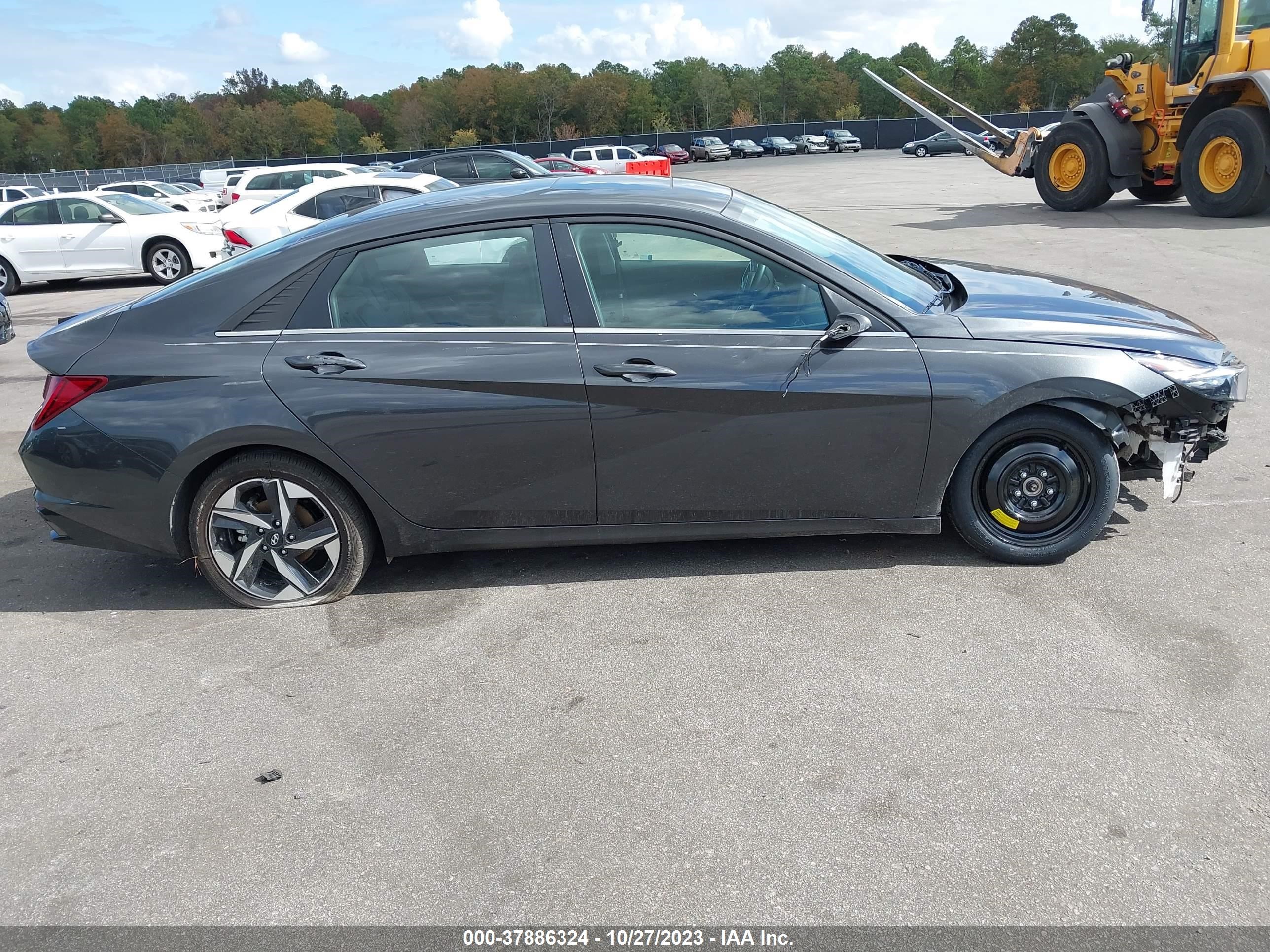 Photo 12 VIN: 5NPLP4AG5PH113824 - TOYOTA AVALON 