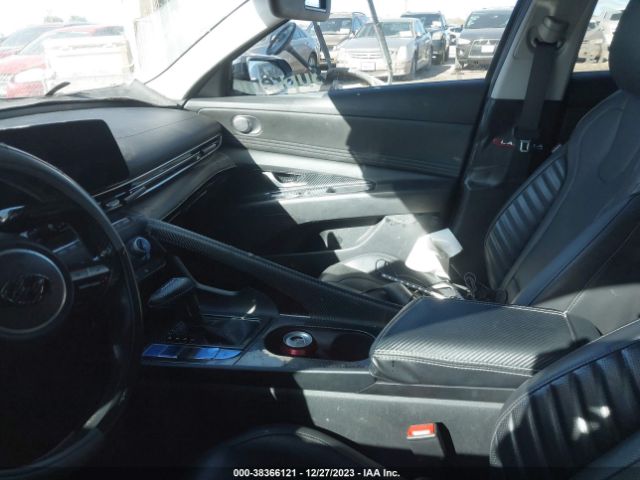 Photo 6 VIN: 5NPLP4AG6MH037395 - HYUNDAI ELANTRA 