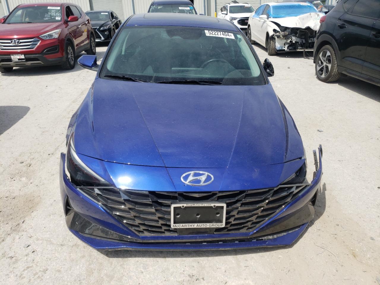 Photo 4 VIN: 5NPLP4AG6PH088819 - HYUNDAI ELANTRA 