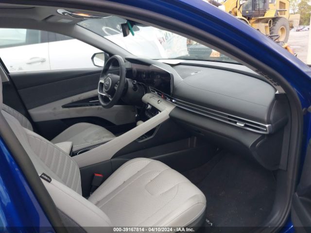 Photo 4 VIN: 5NPLP4AG7MH020587 - HYUNDAI ELANTRA 