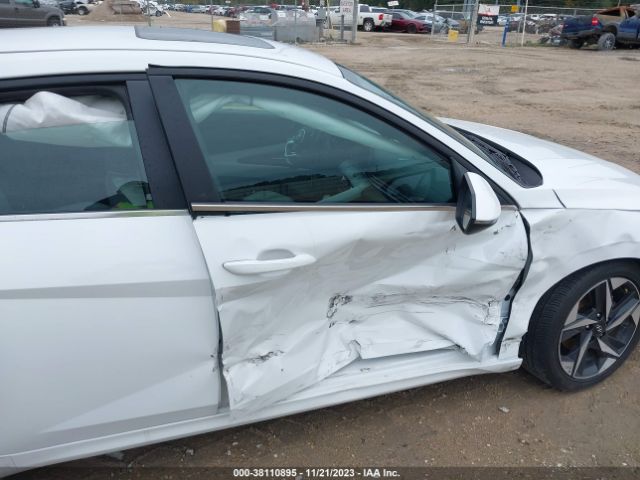 Photo 5 VIN: 5NPLP4AG8PH111291 - HYUNDAI ELANTRA 