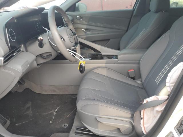 Photo 6 VIN: 5NPLS4AG0PH100879 - HYUNDAI ELANTRA SE 