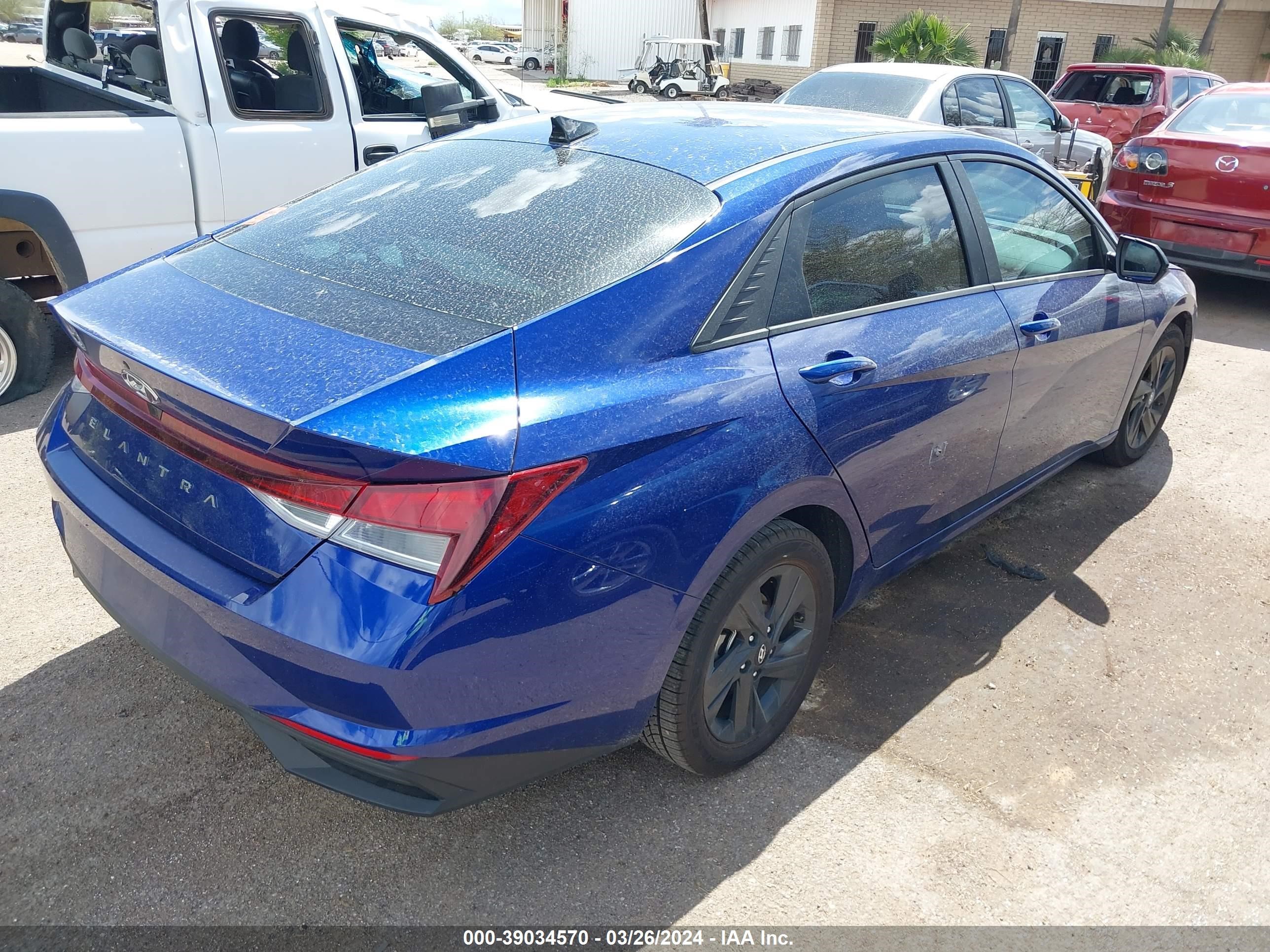 Photo 3 VIN: 5NPLS4AG1MH044401 - HYUNDAI ELANTRA 