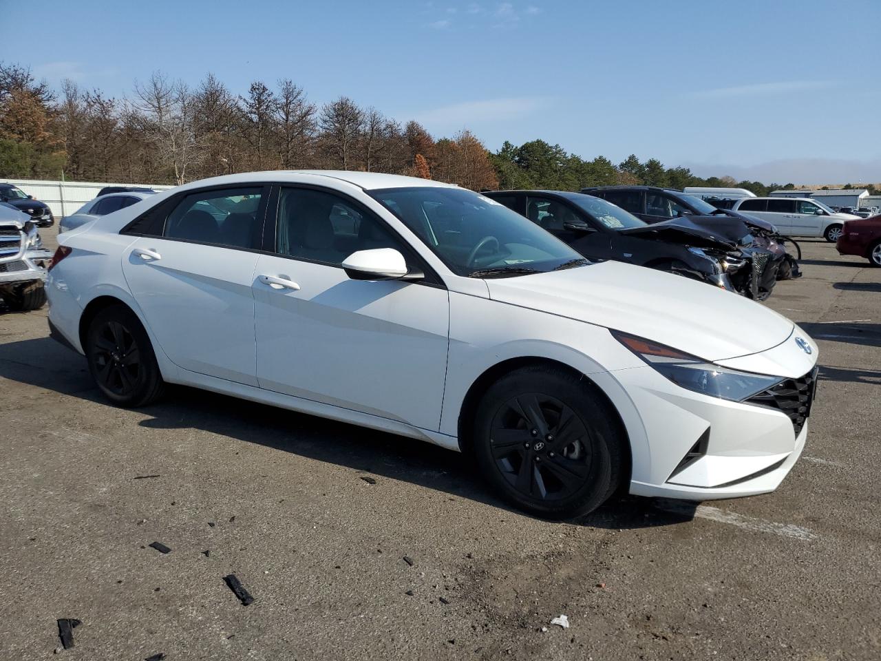 Photo 3 VIN: 5NPLS4AG1MH051350 - HYUNDAI ELANTRA 