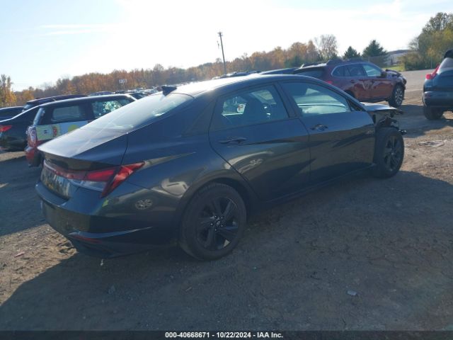 Photo 3 VIN: 5NPLS4AG1NH068943 - HYUNDAI ELANTRA 