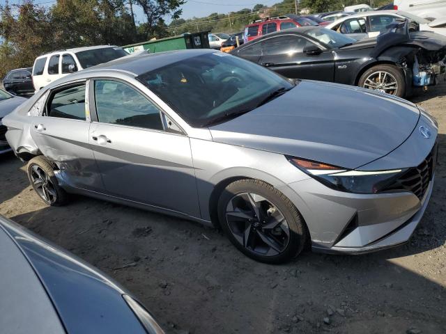 Photo 3 VIN: 5NPLS4AG1PH118405 - HYUNDAI ELANTRA SE 