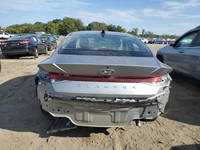 Photo 5 VIN: 5NPLS4AG1PH118405 - HYUNDAI ELANTRA SE 