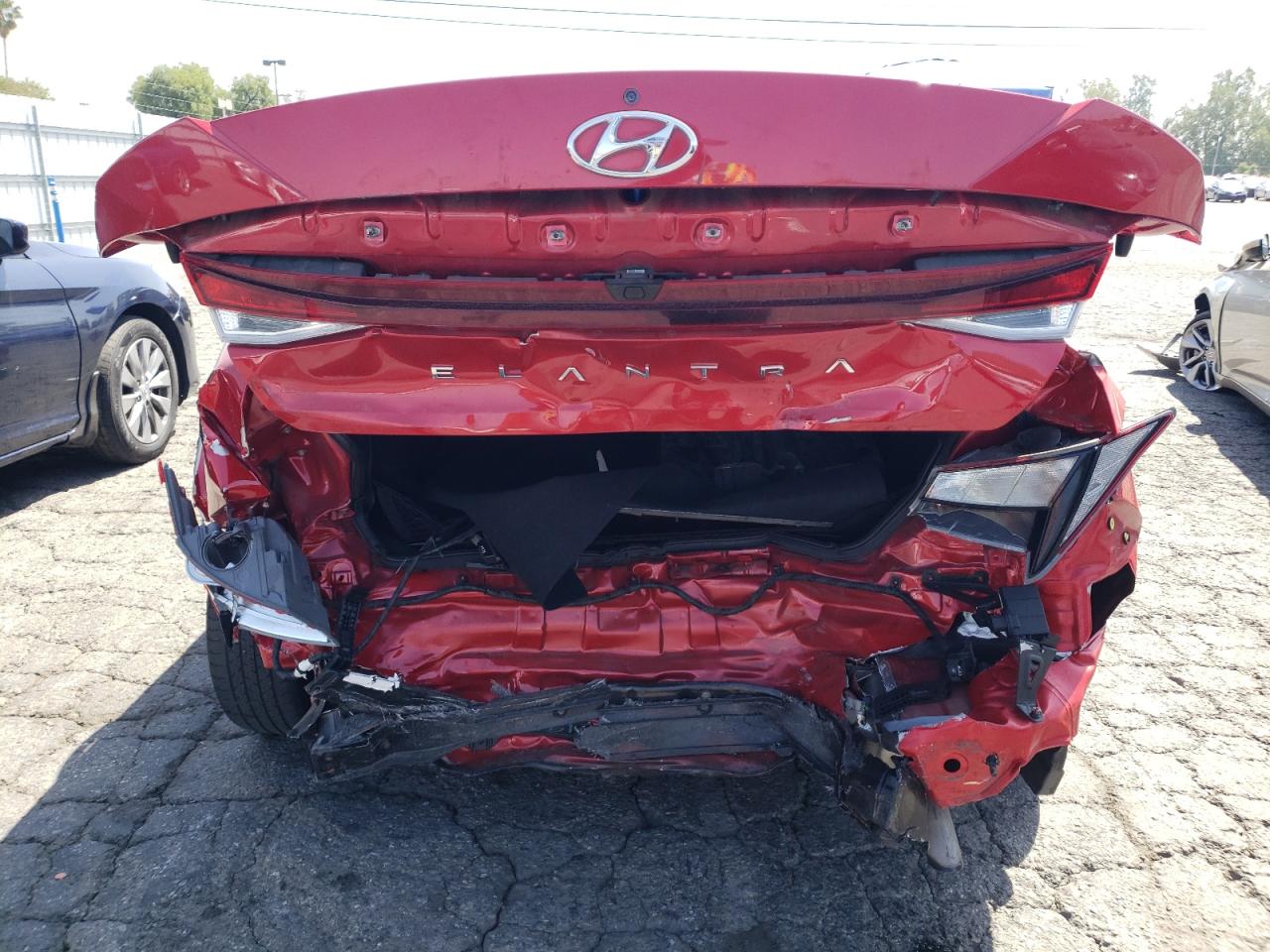 Photo 5 VIN: 5NPLS4AG2MH024920 - HYUNDAI ELANTRA 