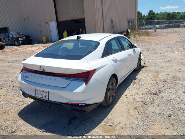 Photo 3 VIN: 5NPLS4AG2NH068286 - HYUNDAI ELANTRA 