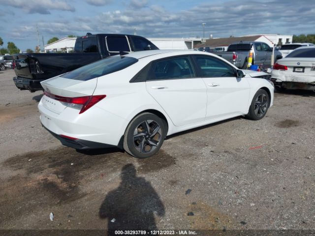 Photo 3 VIN: 5NPLS4AG2PH097712 - HYUNDAI ELANTRA 