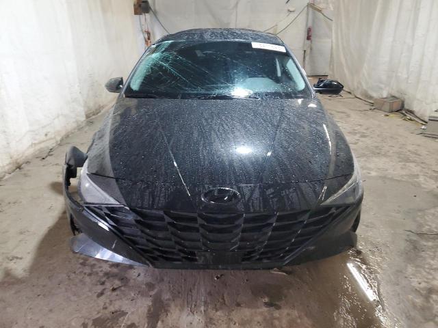 Photo 4 VIN: 5NPLS4AG2PH113245 - HYUNDAI ELANTRA 