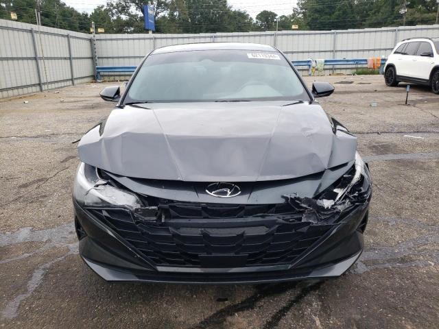 Photo 4 VIN: 5NPLS4AG2PH113861 - HYUNDAI ELANTRA SE 