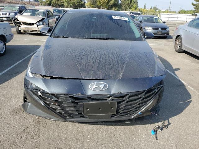 Photo 4 VIN: 5NPLS4AG2PH115450 - HYUNDAI ELANTRA SE 