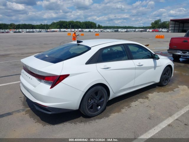 Photo 3 VIN: 5NPLS4AG3MH038339 - HYUNDAI ELANTRA 