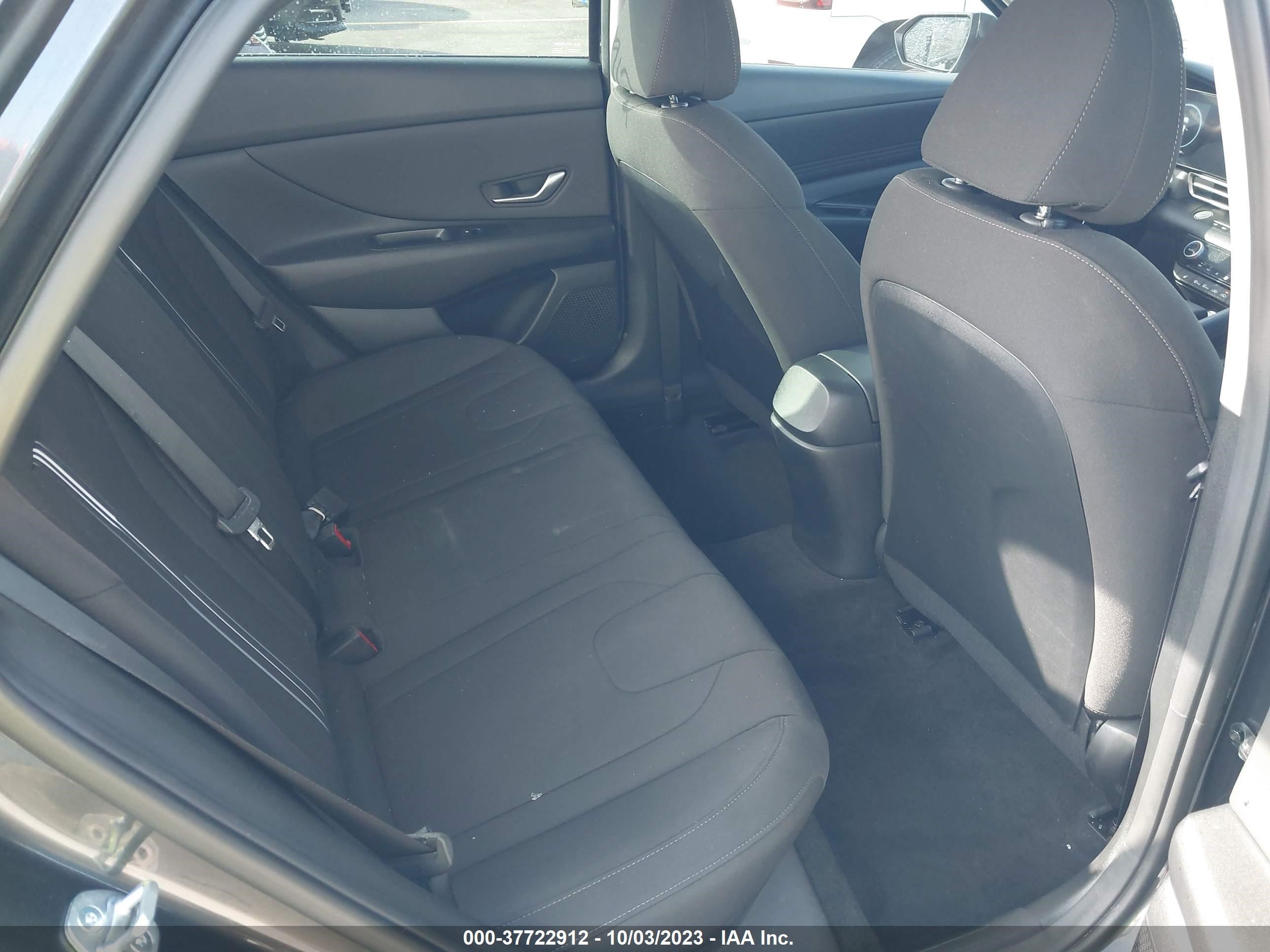 Photo 7 VIN: 5NPLS4AG3PH116879 - HYUNDAI ELANTRA 