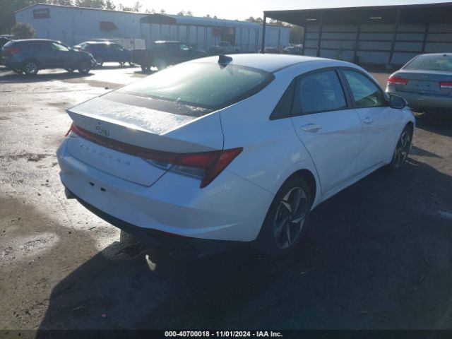 Photo 3 VIN: 5NPLS4AG4PH093418 - HYUNDAI ELANTRA 