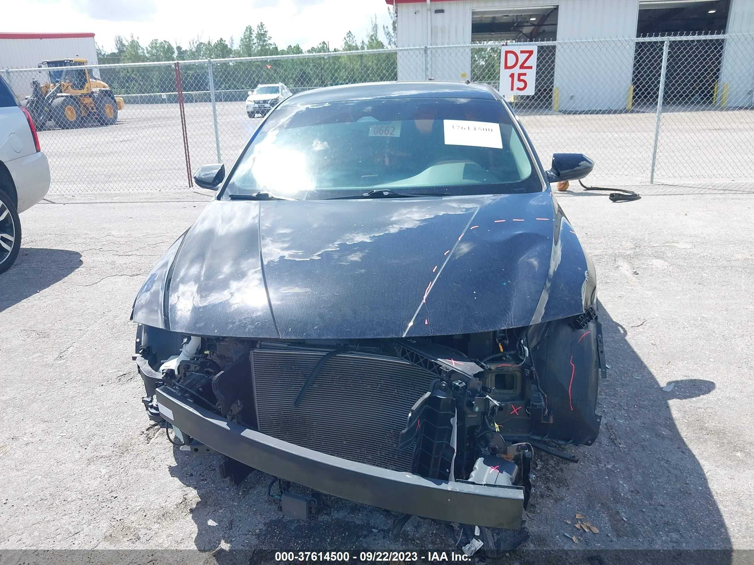 Photo 12 VIN: 5NPLS4AG5MH009022 - HYUNDAI ELANTRA 