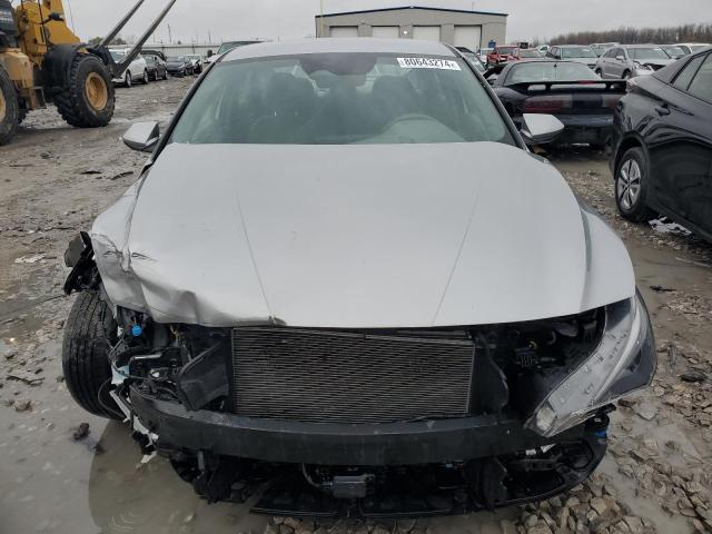 Photo 4 VIN: 5NPLS4AG5NH085826 - HYUNDAI ELANTRA SE 