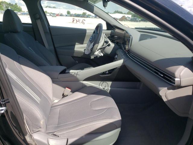 Photo 4 VIN: 5NPLS4AG6PH087314 - HYUNDAI ELANTRA SE 