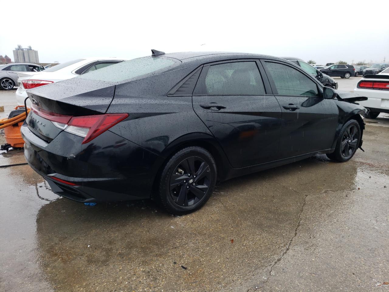 Photo 2 VIN: 5NPLS4AG8MH009676 - HYUNDAI ELANTRA 