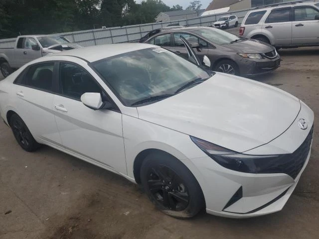 Photo 3 VIN: 5NPLS4AG8NH084296 - HYUNDAI ELANTRA SE 