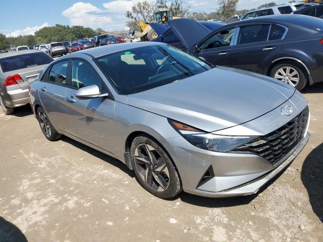 Photo 3 VIN: 5NPLS4AG8PH112312 - HYUNDAI ELANTRA SE 