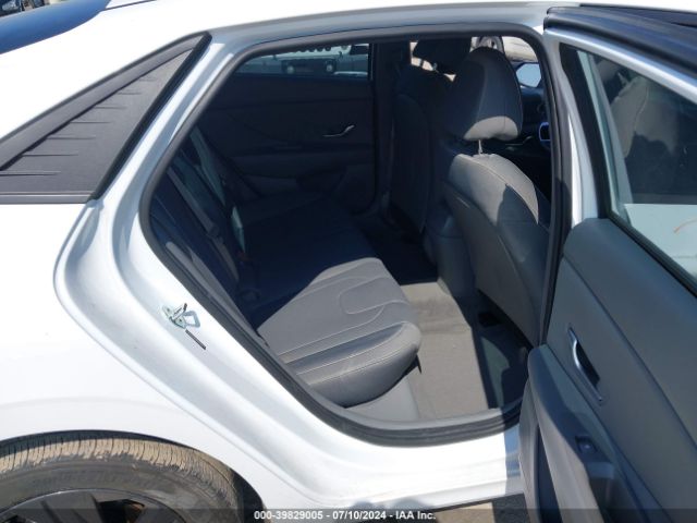 Photo 7 VIN: 5NPLS4AG9NH071122 - HYUNDAI ELANTRA 