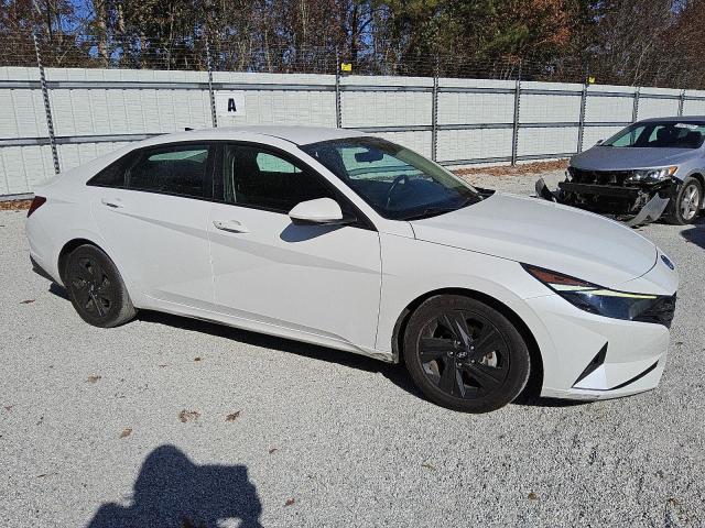 Photo 3 VIN: 5NPLS4AGXMH017388 - HYUNDAI ELANTRA SE 