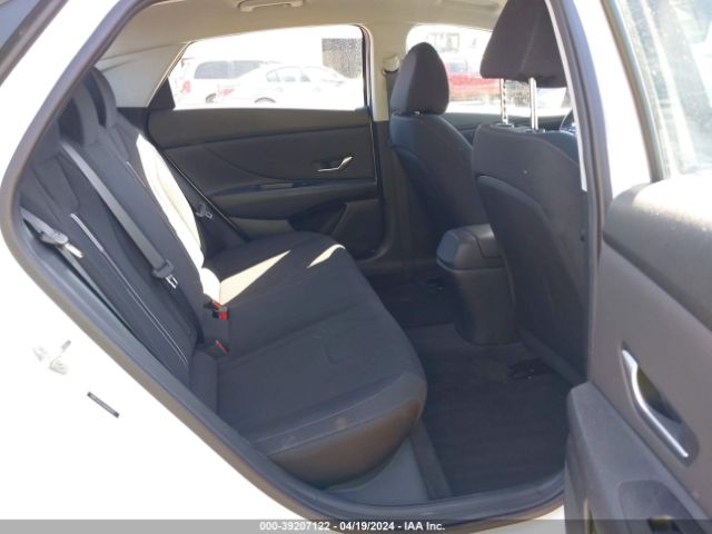 Photo 7 VIN: 5NPLS4AGXNH082453 - HYUNDAI ELANTRA 