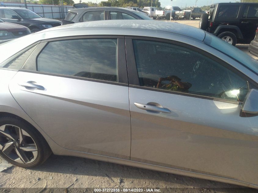 Photo 13 VIN: 5NPLS4AGXPH109184 - HYUNDAI ELANTRA 