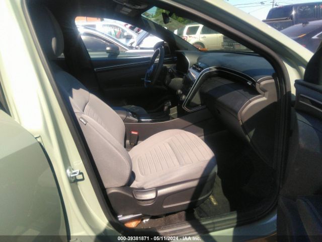 Photo 4 VIN: 5NTJB4AE1NH013531 - HYUNDAI SANTA CRUZ 