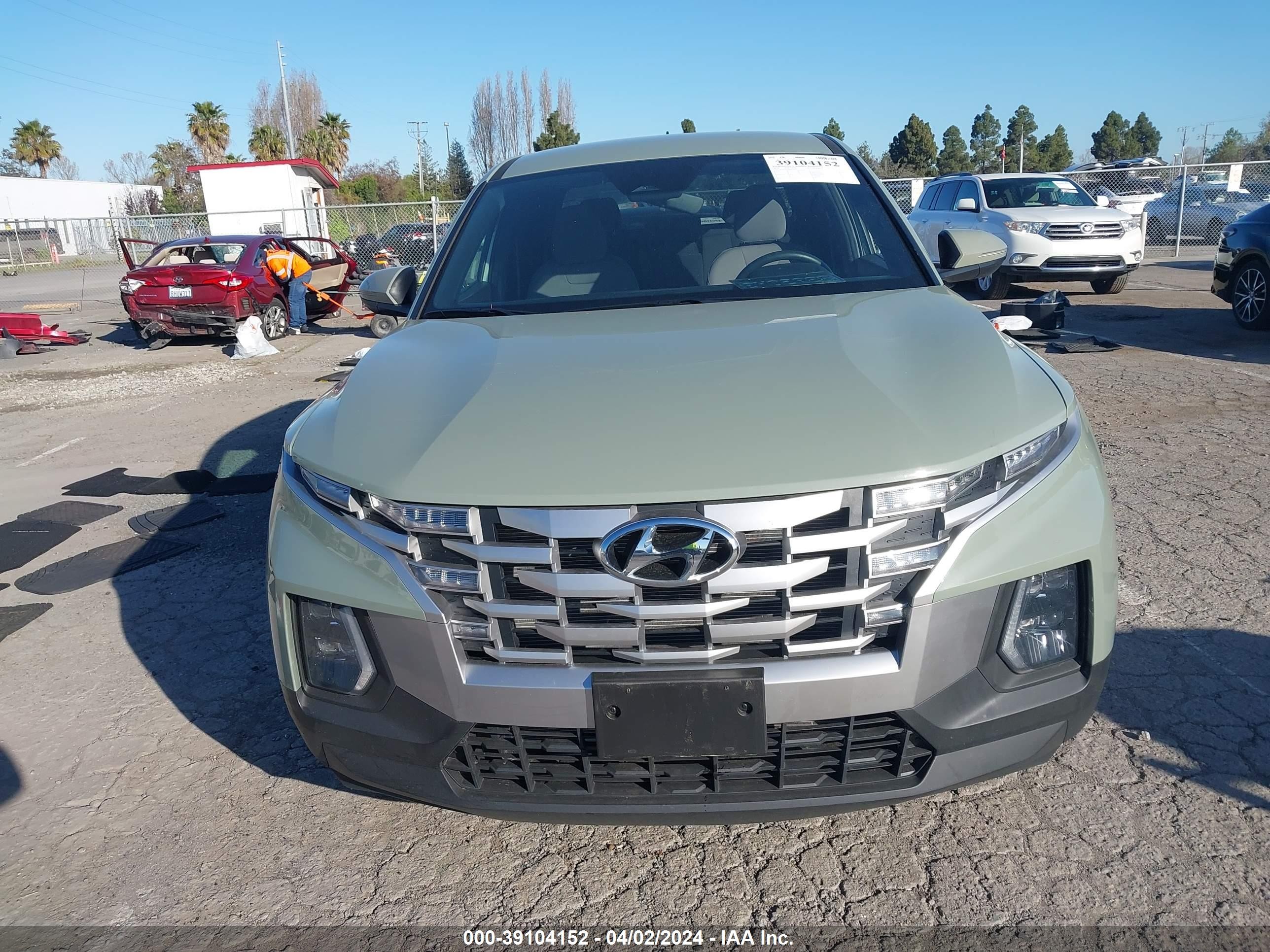 Photo 11 VIN: 5NTJB4AE5RH091431 - HYUNDAI SANTA CRUZ 