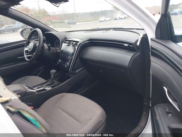 Photo 4 VIN: 5NTJBDAE1NH028384 - HYUNDAI SANTA CRUZ 