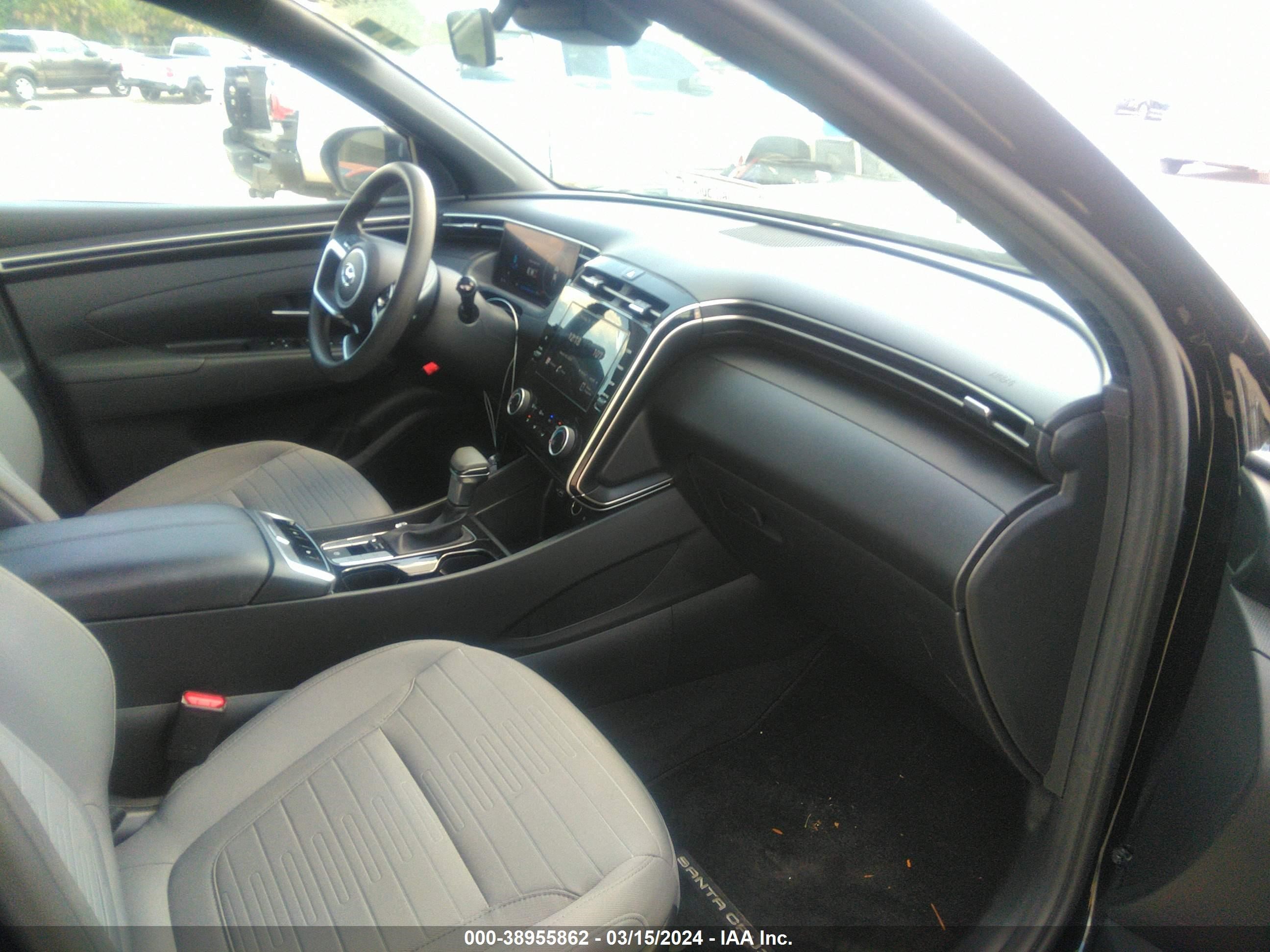 Photo 4 VIN: 5NTJCDAE5PH063588 - HYUNDAI SANTA CRUZ 