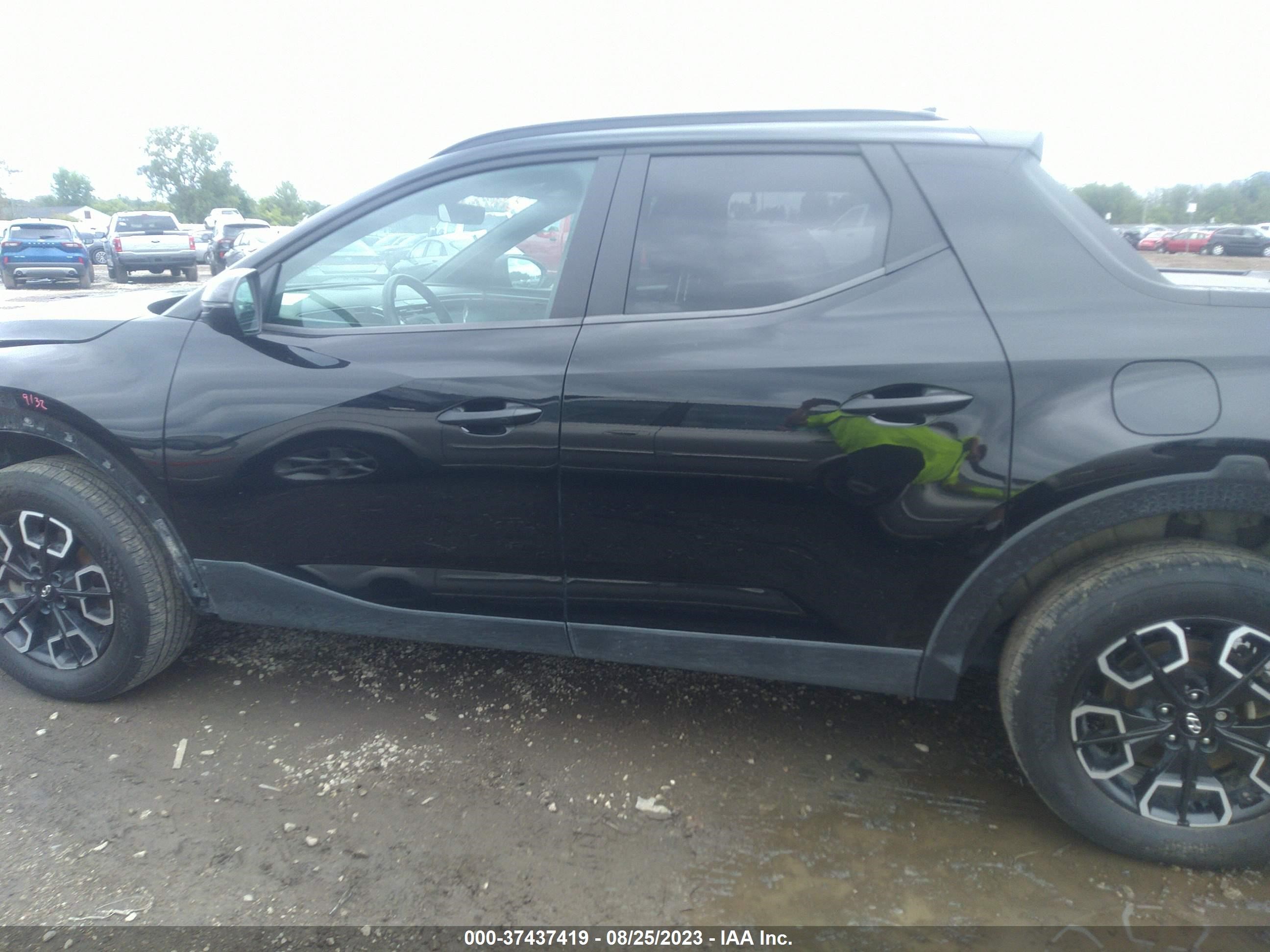 Photo 13 VIN: 5NTJCDAE9NH006792 - HYUNDAI SANTA CRUZ 