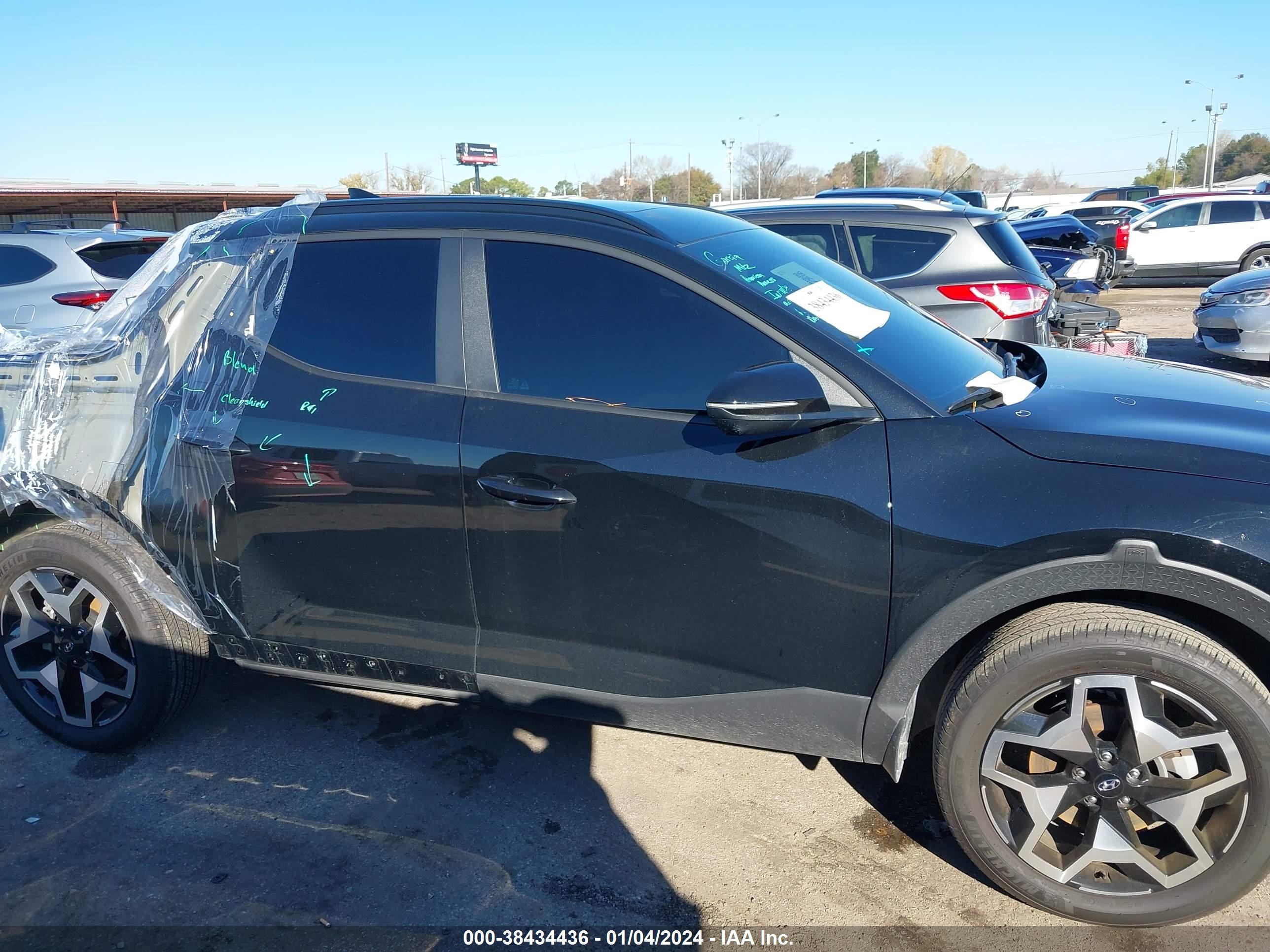 Photo 12 VIN: 5NTJEDAF5PH063691 - HYUNDAI SANTA CRUZ 