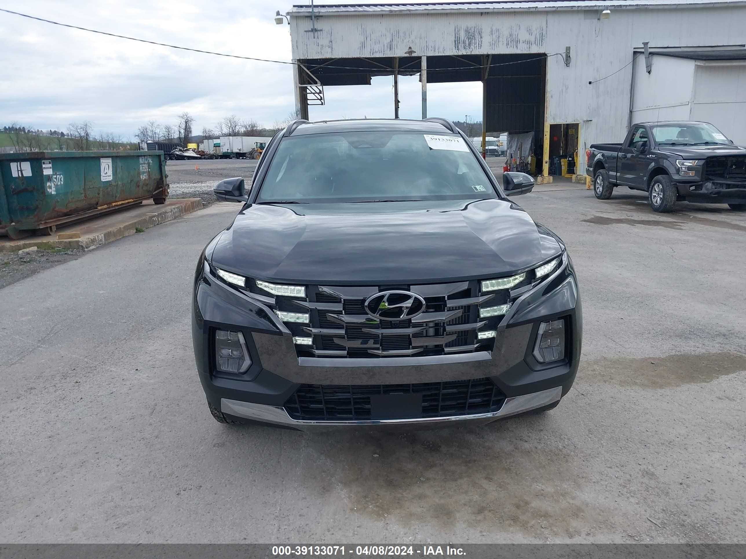 Photo 11 VIN: 5NTJEDAF8RH092735 - HYUNDAI SANTA CRUZ 