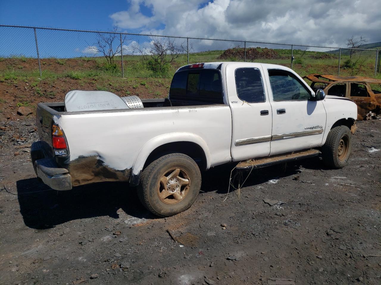 Photo 2 VIN: 5TBBT44103S404100 - TOYOTA TUNDRA 