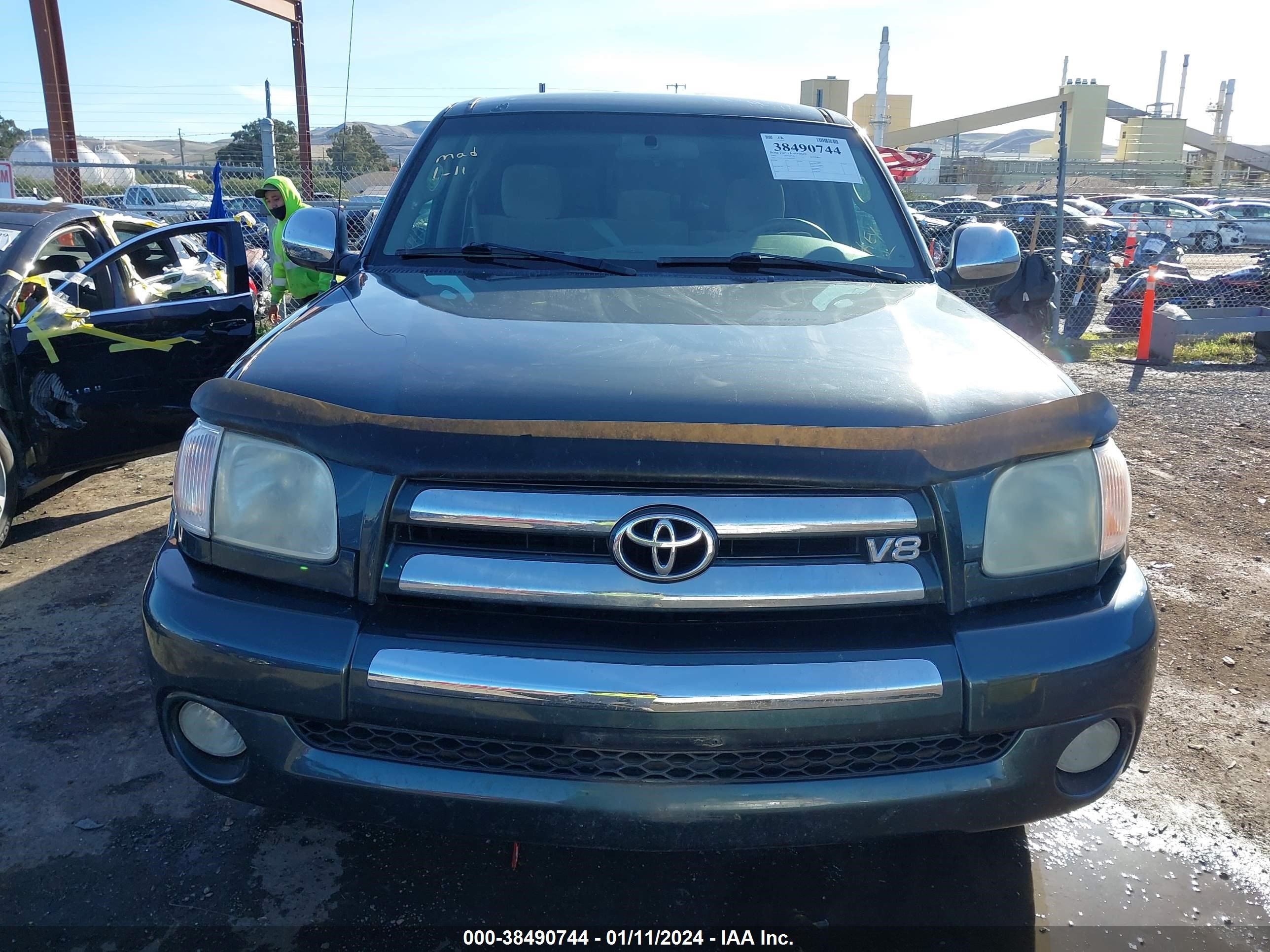 Photo 11 VIN: 5TBBT44125S467959 - TOYOTA TUNDRA 