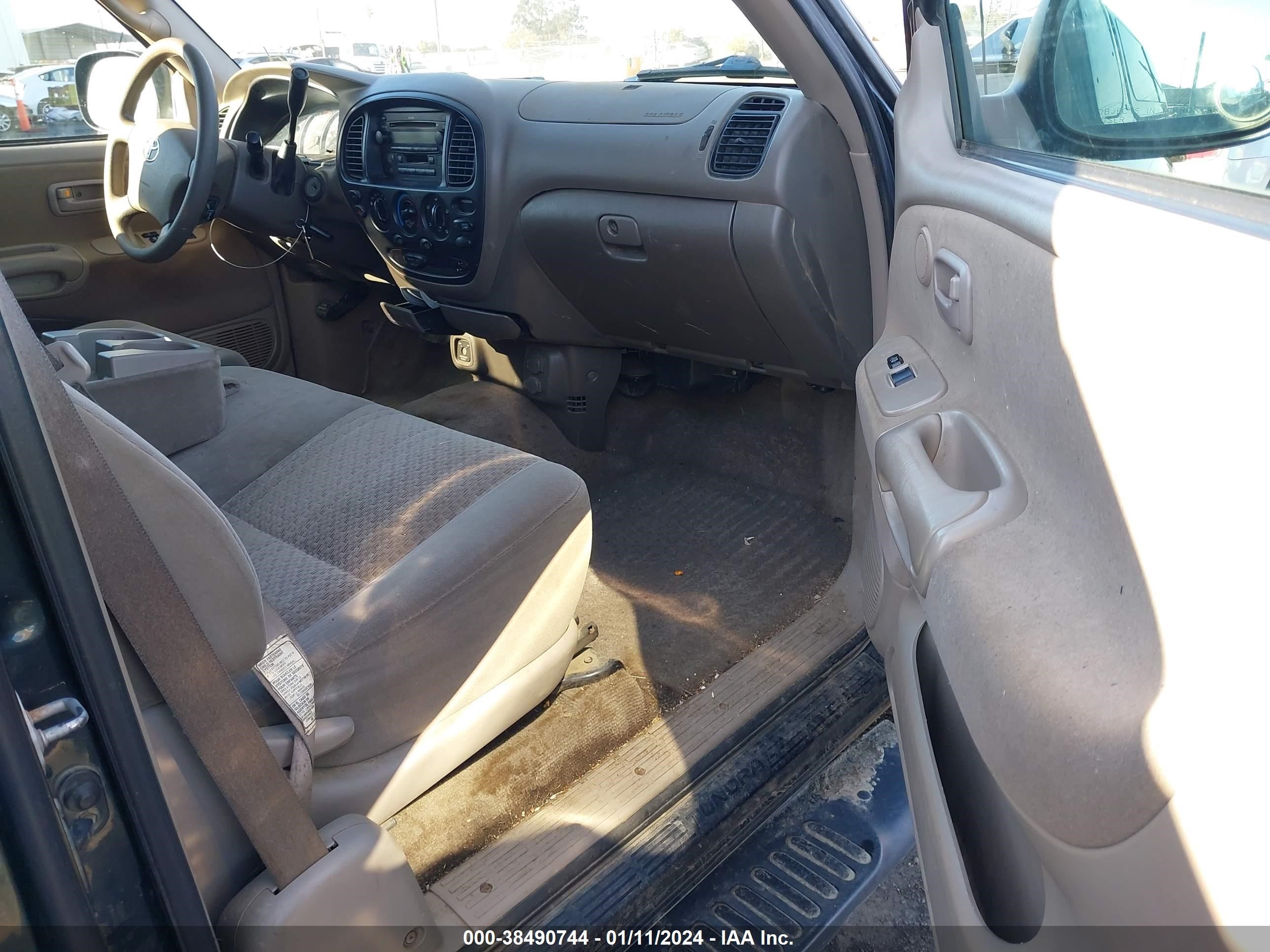 Photo 4 VIN: 5TBBT44125S467959 - TOYOTA TUNDRA 