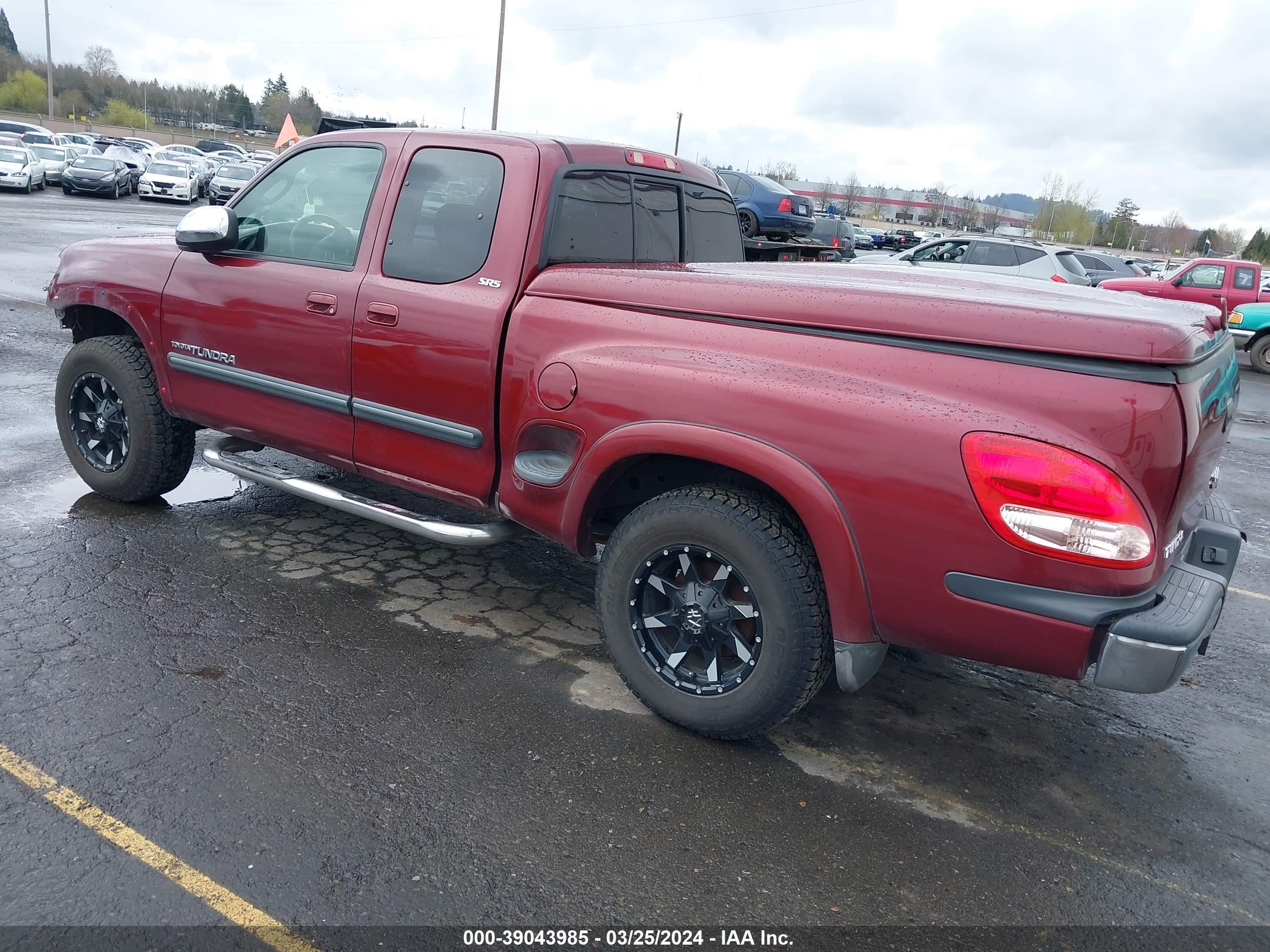 Photo 2 VIN: 5TBBT44135S466626 - TOYOTA TUNDRA 