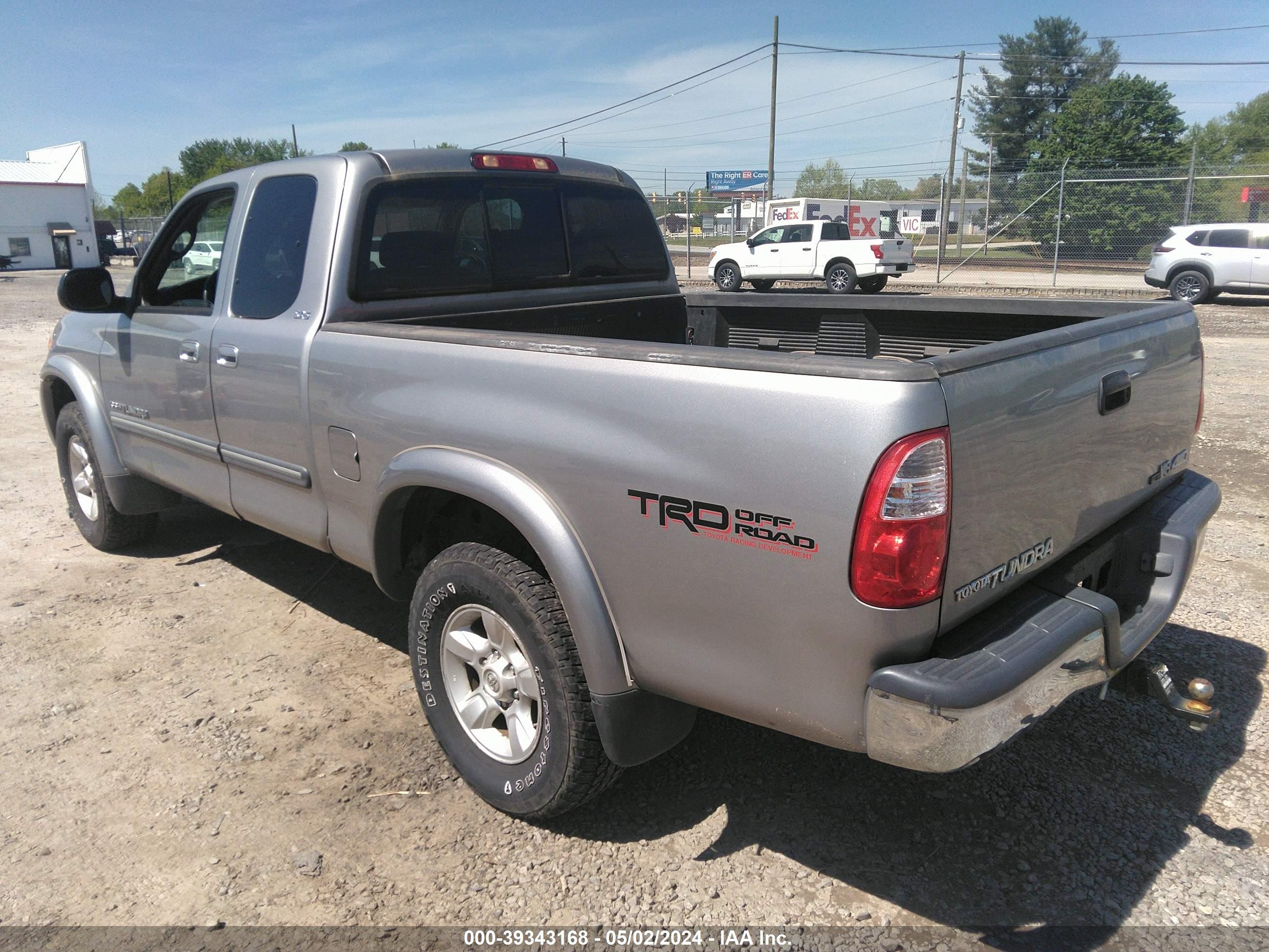 Photo 2 VIN: 5TBBT44146S482240 - TOYOTA TUNDRA 