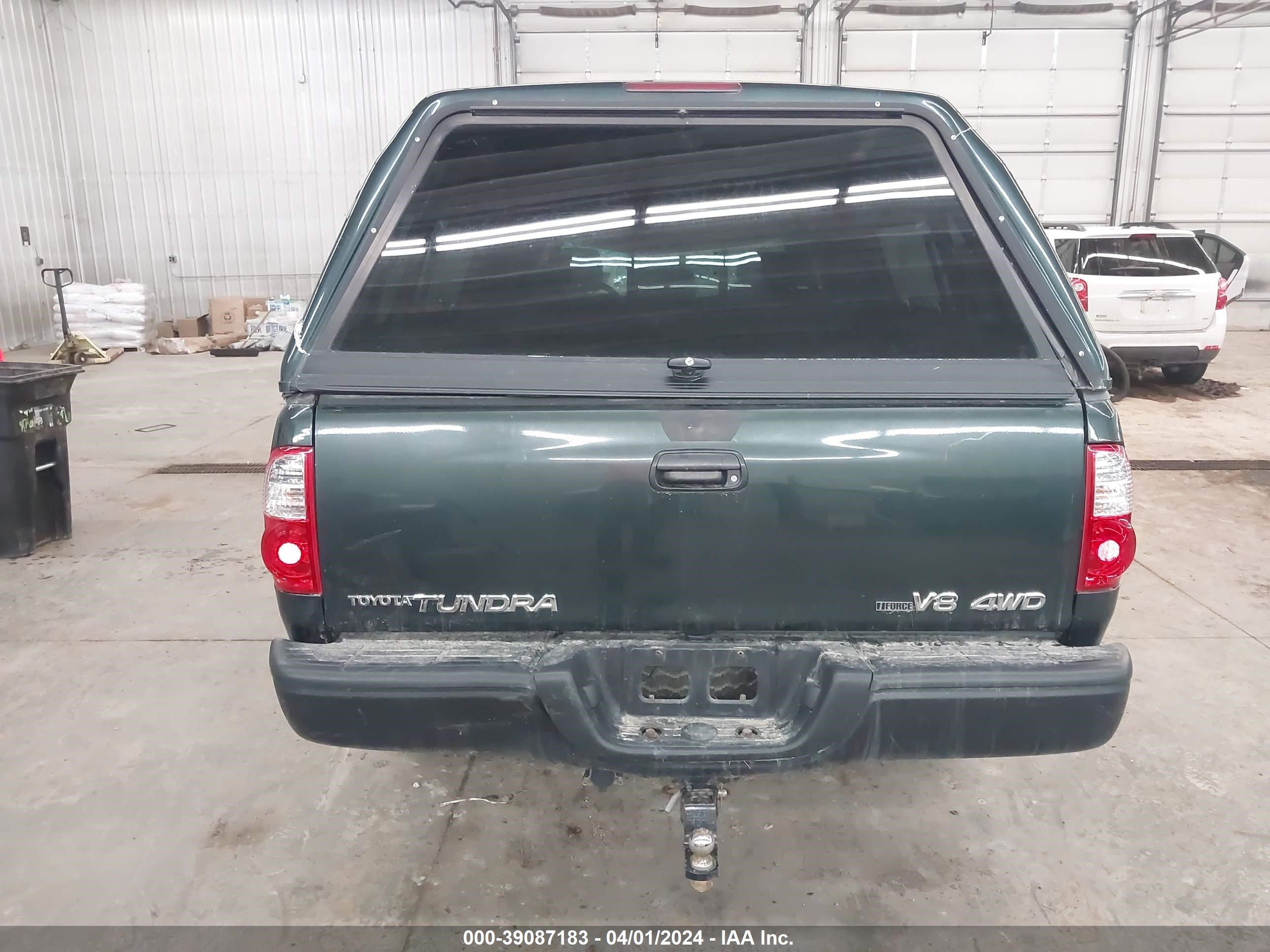 Photo 16 VIN: 5TBBT44155S470421 - TOYOTA TUNDRA 