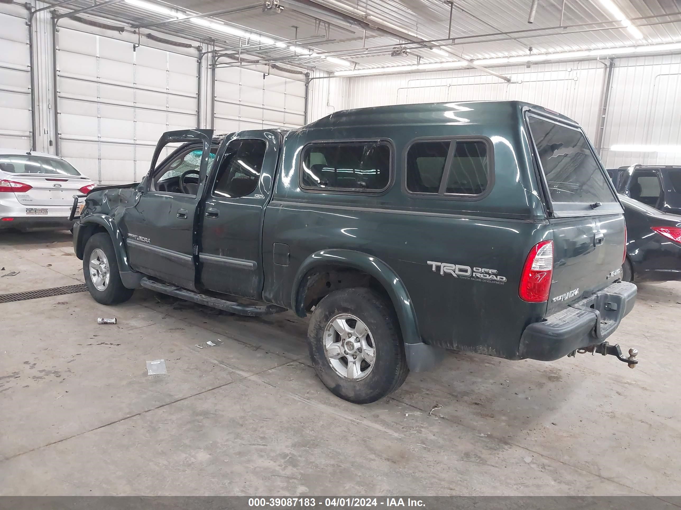 Photo 2 VIN: 5TBBT44155S470421 - TOYOTA TUNDRA 